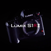 追焦对焦升级！松下LUMIX S1RII全画幅相机具备AI智能追焦识别被摄主体功能，779个自动对焦点，4400万像素背照式图像传感器，AI智能被摄主体识别