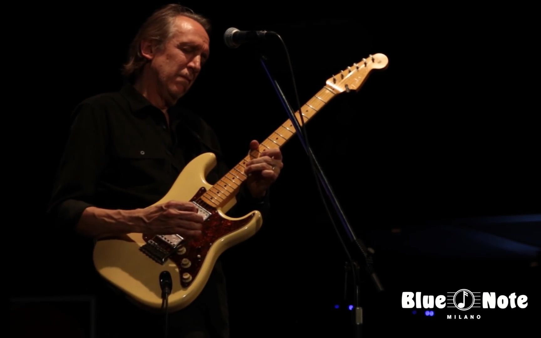 【布鲁斯/电吉他】michael landau group - dust bowl - live @ blue