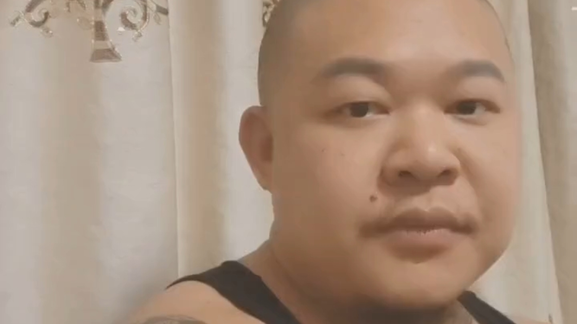 脓包与井盖