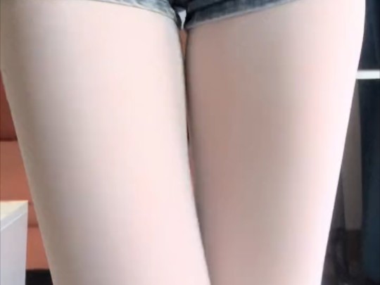You can always trust white cotton pants.