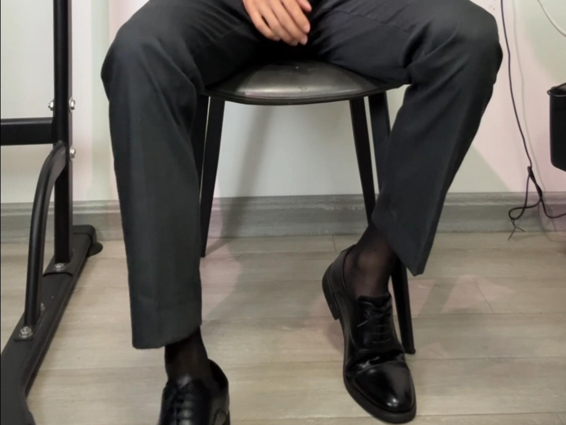 直男体育生倒计时 西服版来了