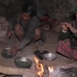 尼泊尔山区穷人的真实生活，穷到你无法想象，吃饱饭是他们的目标