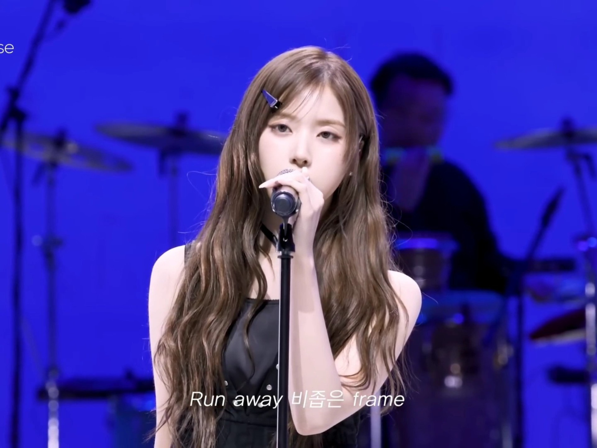 NMIXX最新回归曲KNOW ABOUT ME+High Horse乐队Live版