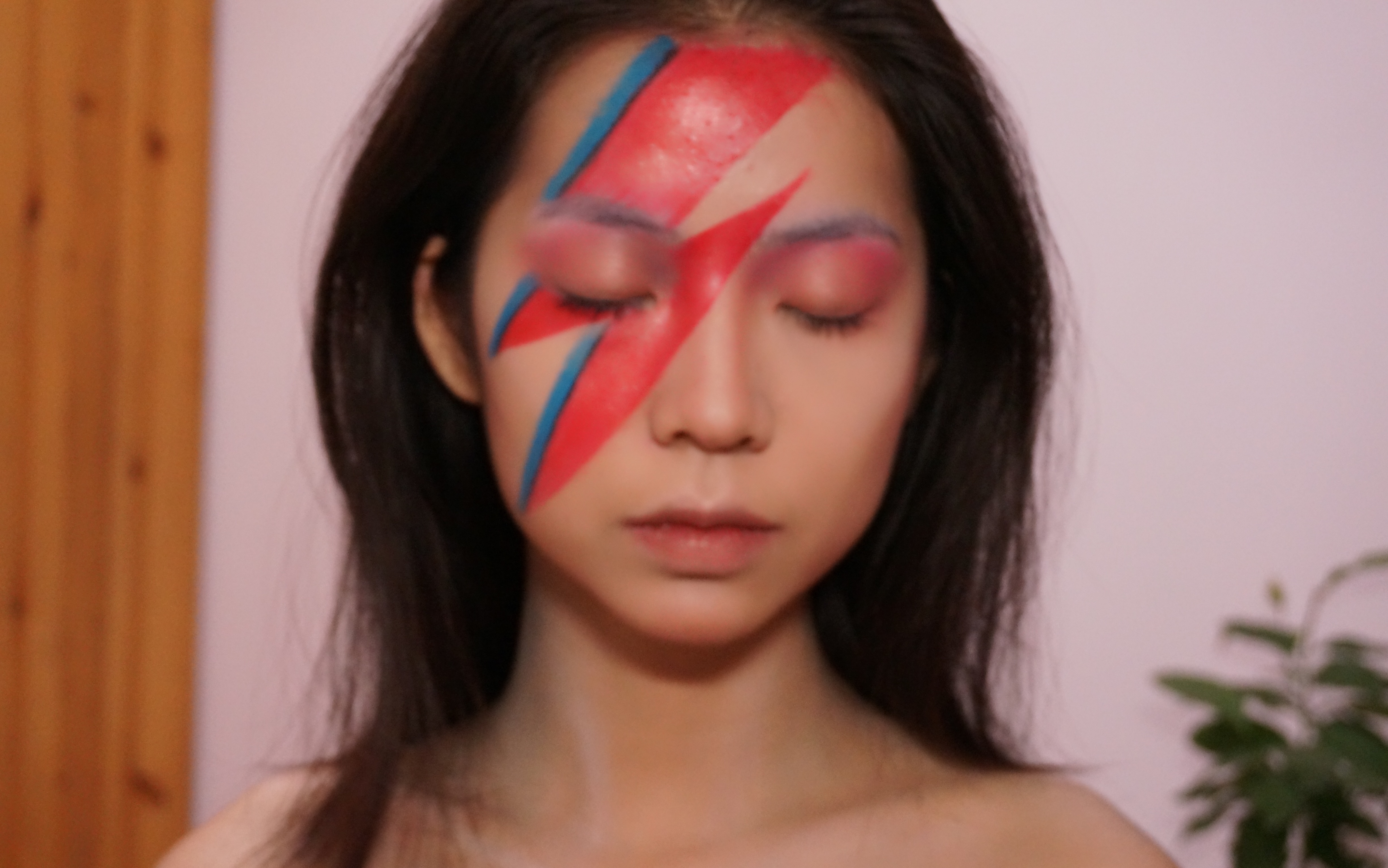 davidbowie闪电妆,davidbowie闪电 david bowie闪电摇滚妆