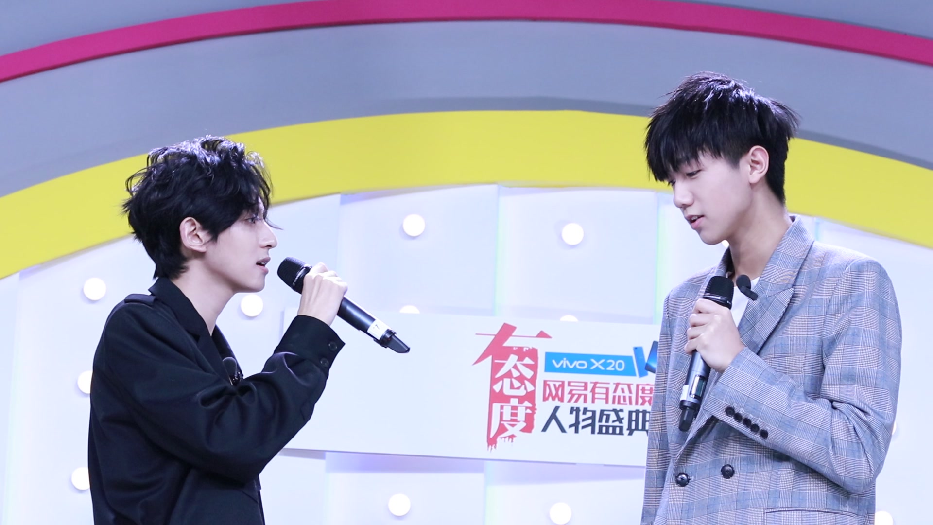 【天子cp【赵天宇【孟子坤】网易直播《红尘客栈》