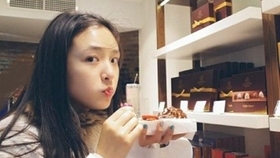 明星ins早期 1909b7507f4f620b351cdfe8e1bbbe9fb038c5f4.jpg@280w_158h_1c_100q.jpg