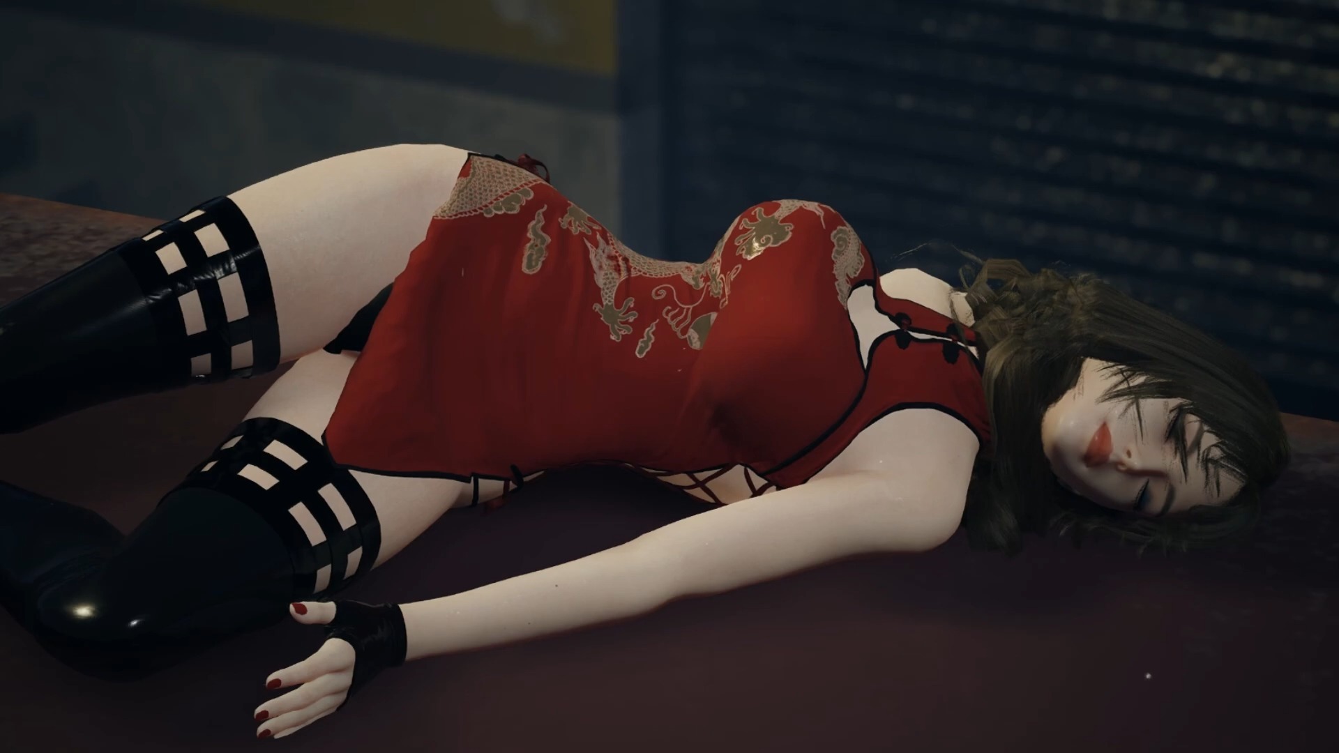 转载油管《致命解药》旗袍小姐姐被丧尸袭击战败