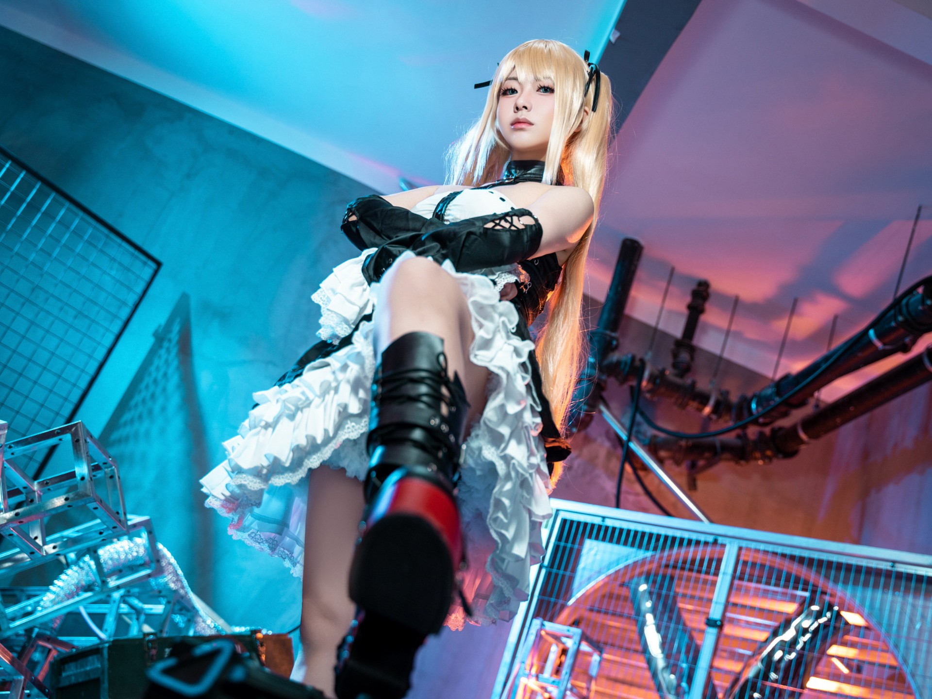 Shibuya/Mary Rose cos/look straight at me