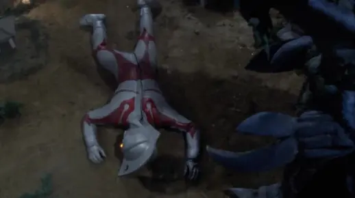 艾斯奥特曼被虐合集3