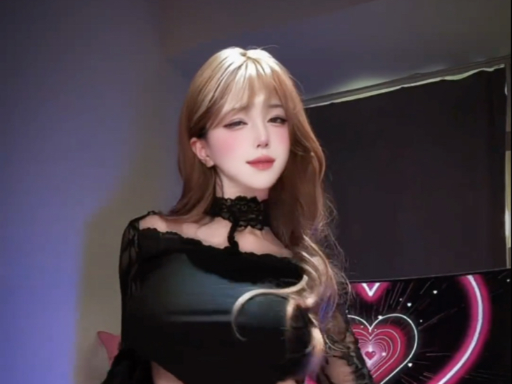 It's an act. It's just a way of eating you up. ♪ a little bit on the nose ♪ silky ♪ slow rock ♪ lotus moisturizer