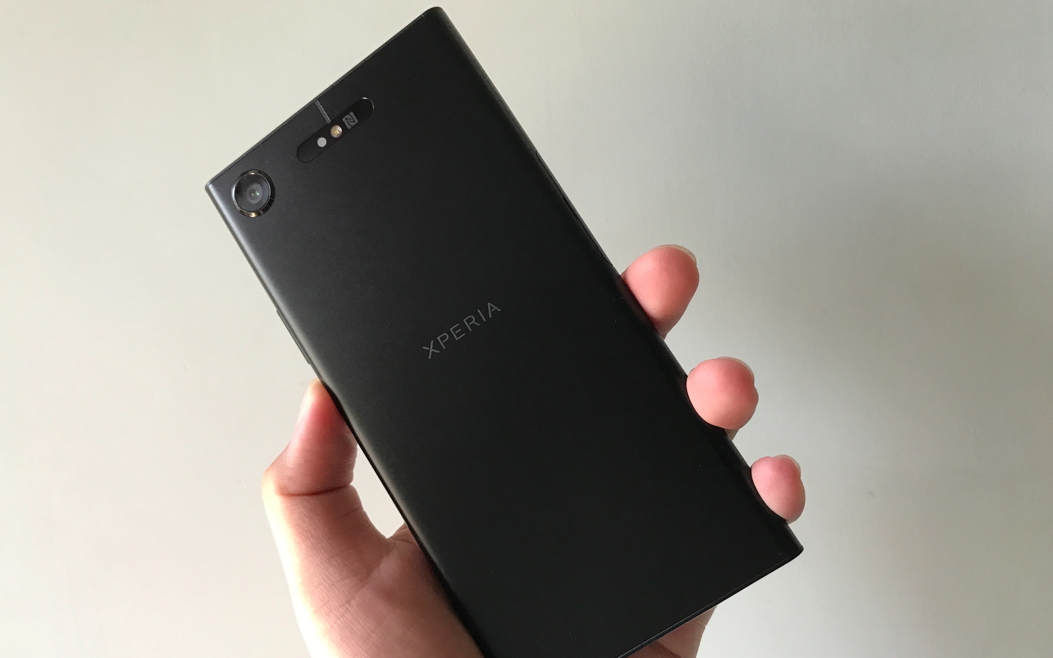 稍后看马克一下~ 用手机看离线看更方便 [信仰来充值]sony xperia xz1