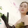 魅力不减：风韵犹存的老阿姨依旧迷人