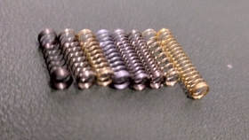 机械键盘轴体更换弹簧 1d48da950dcb1eab0f95400b32d2b7151be37179.jpg@280w_158h_1c_100q.jpg