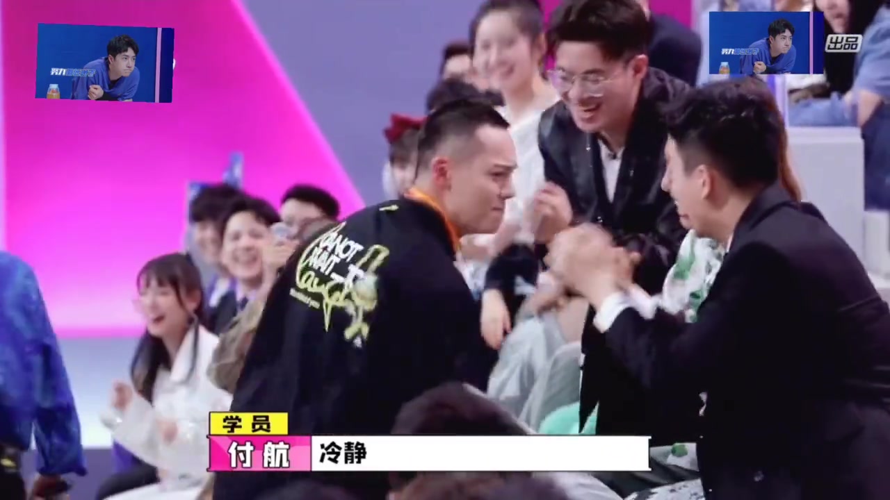 当陈伟霆看到肖战王一博嘟嘟嘴，他的反应也太搞笑了吧！