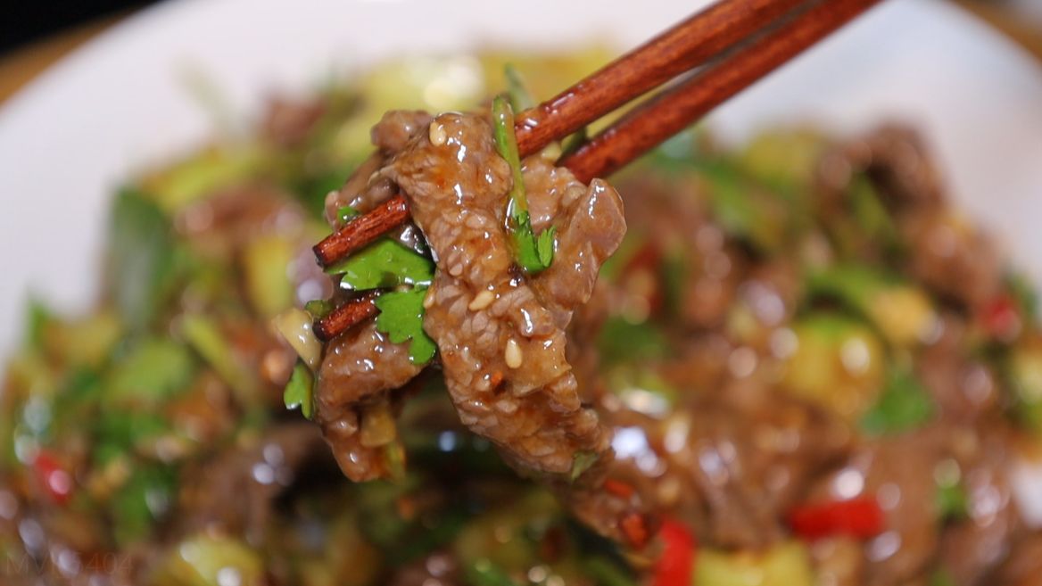 当你想吃“凉拌牛肉”就把这部视频翻出来