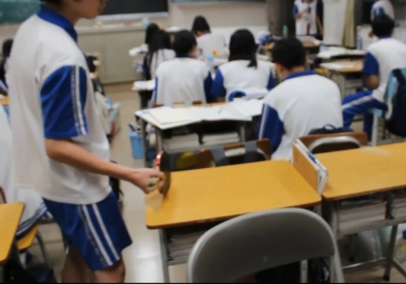 “班级激情乒乓赛”