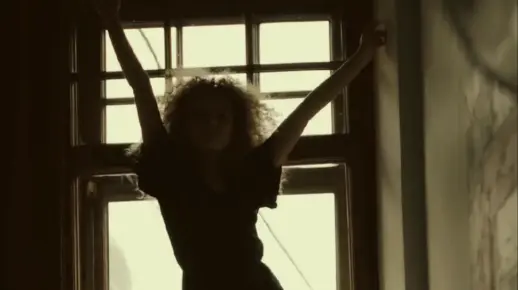 梦的迷雾，女友老妈的梦境与情感交织的解析