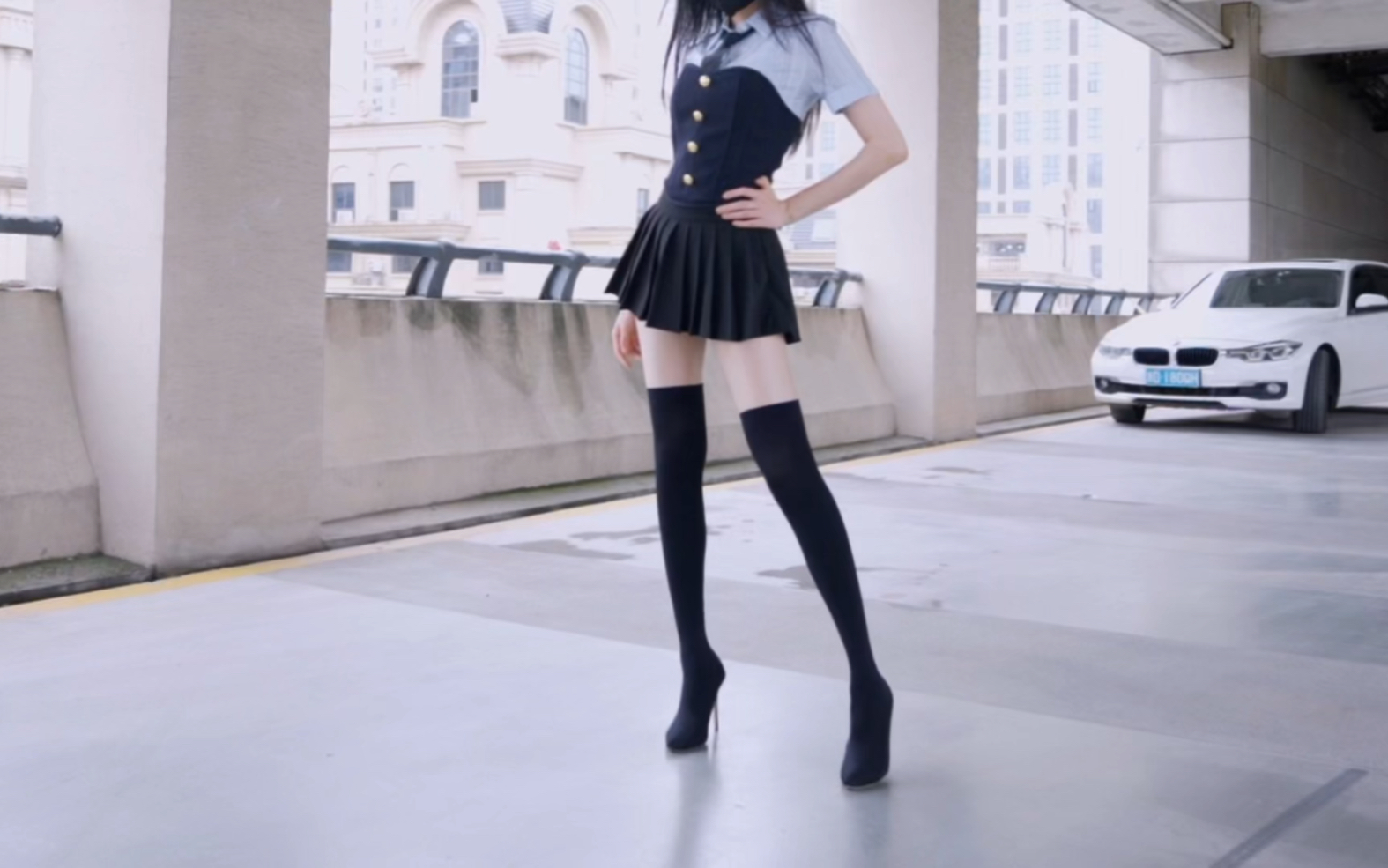 This outfit shouldn't go out of style, right?