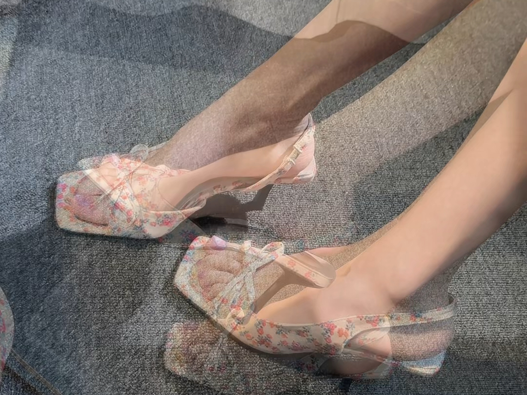 法式碎花✿ ▎Fashionable high heels