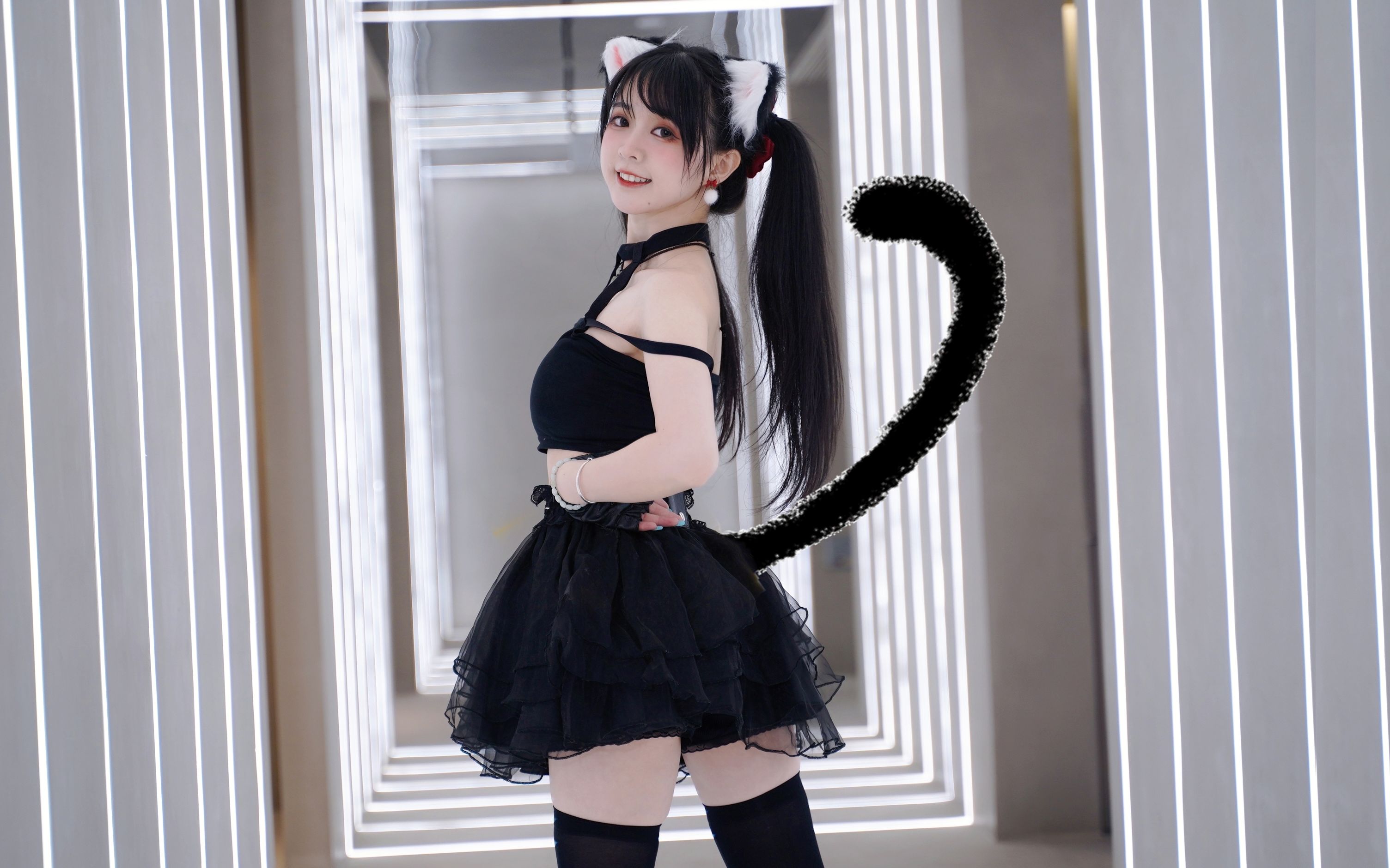 When you watch this video, 136 seconds of my time belongs to you ❤ Otaku Dance Hifi-Raver︎❤ [Ching Doo Sauce]