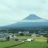 从新干线上看富士山