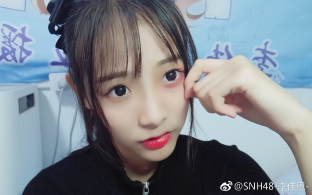 【snh48【李佳恩】171101 口袋48直播《剧场里的女神是》