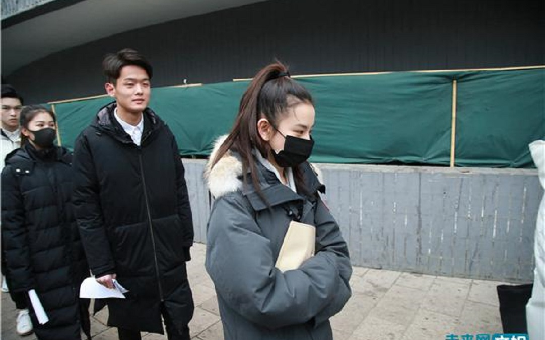 北电艺考大军,再现明星考生,宋祖儿素颜少女十足