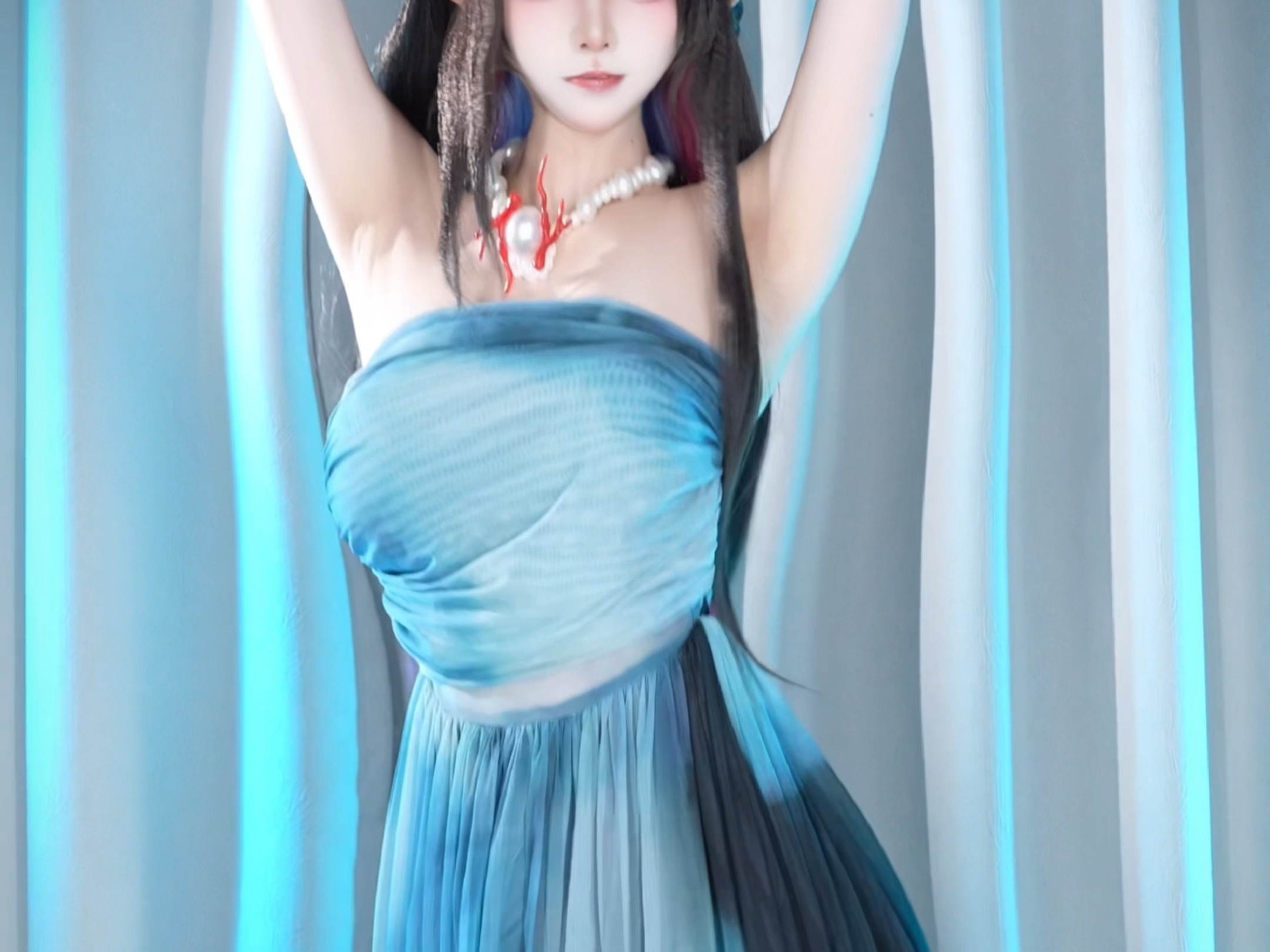 One more version. ooc apologizes to Hazel Tone.