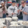 中俄免签后的东北，俄罗斯人组团逛早市，中国大姨一开口就是俄语