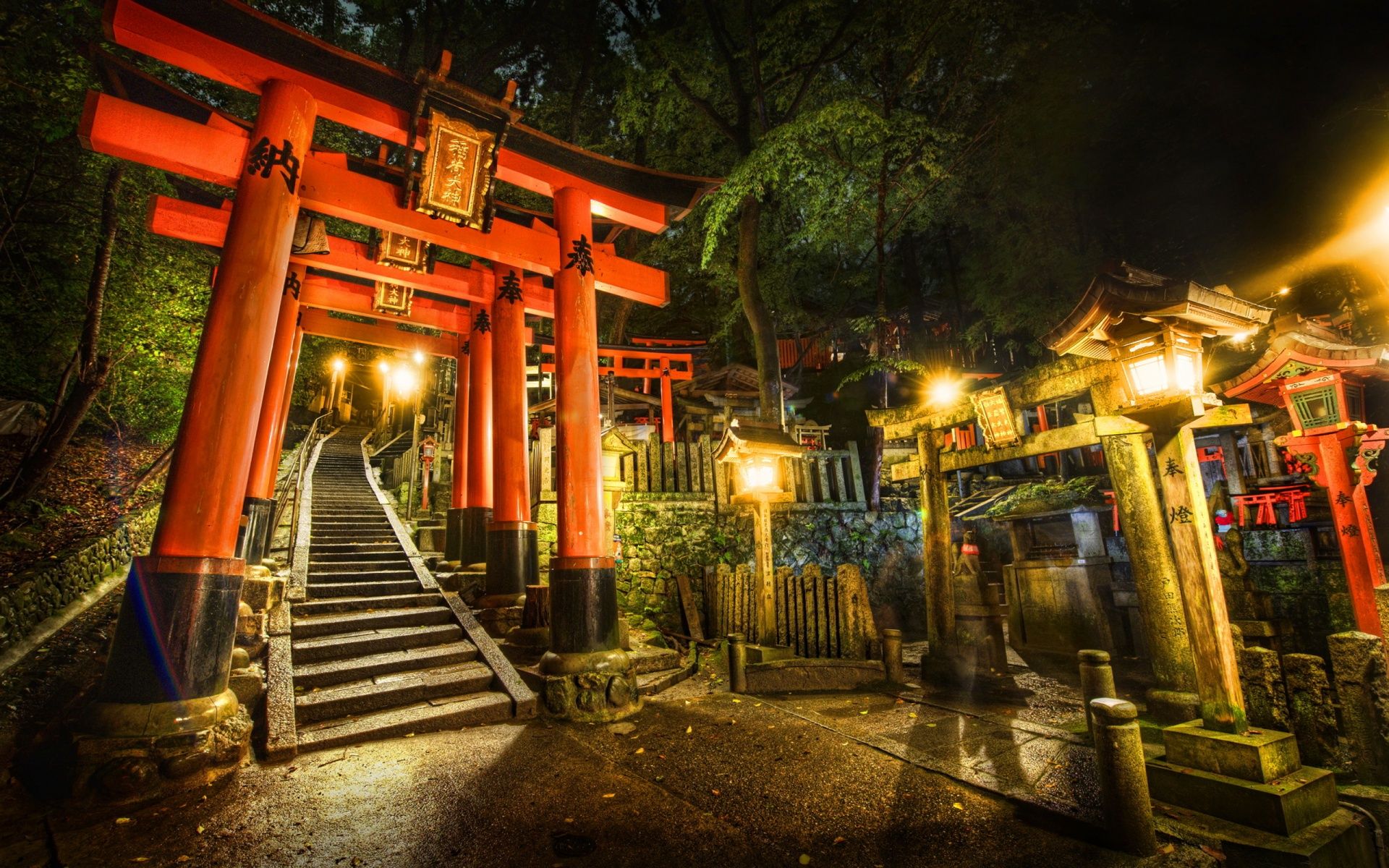 京都に来たら外せない神社仏閣 10 選 - 一生に一度は行ってみたい人気のお寺や神社を厳選 - Go Guides