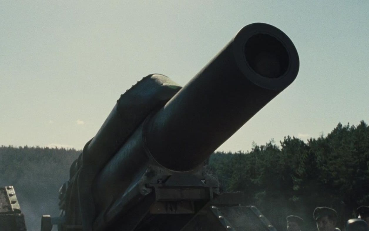 【越哥】 一部超级催泪的史诗级战争片，主角不是人，却充满了人性！