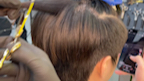 男生留长的头发怎么剪王嘉尔同款发型？