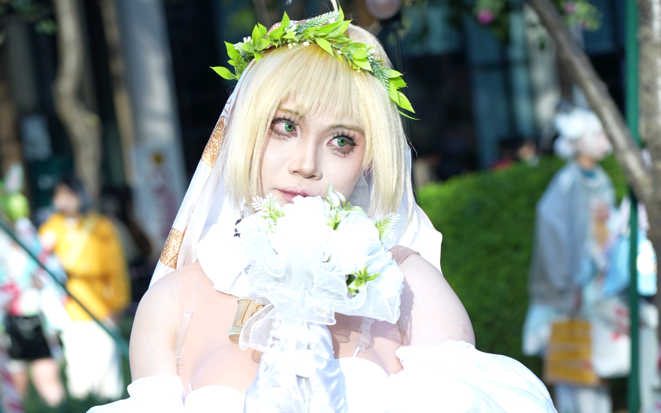 【Big-Eyed Nero's Wedding】—Still gotta be a man-woman.