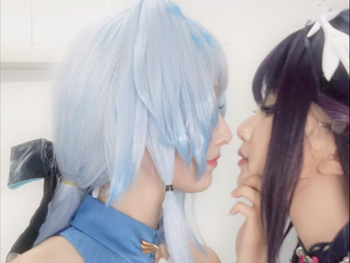 What does Caesar usually do to release stress?