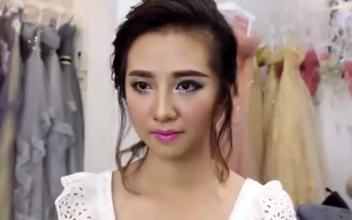 吓我一跳,女神秒变大叔,学个伪装术,请人家如何将美女化妆成帅哥!