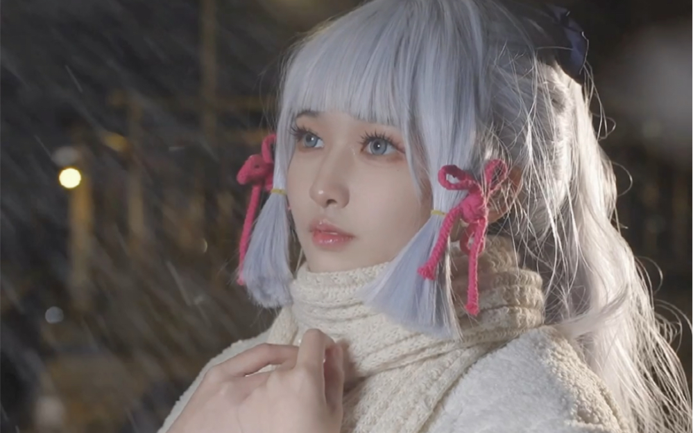 The first snowfall of the winter. Can I watch it with you?