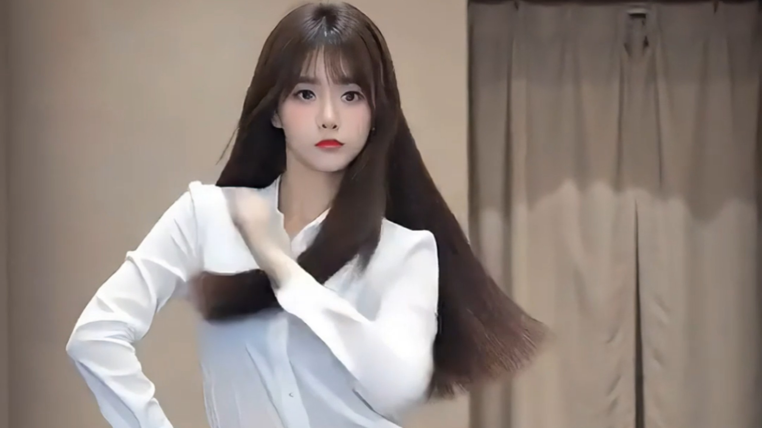 今天是你的小秘书哦～