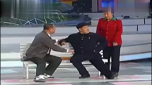 赵本山小品搞笑视频 网友:有人超越经典吗?