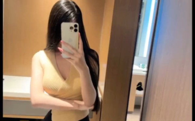 Emotionless yet affectionate