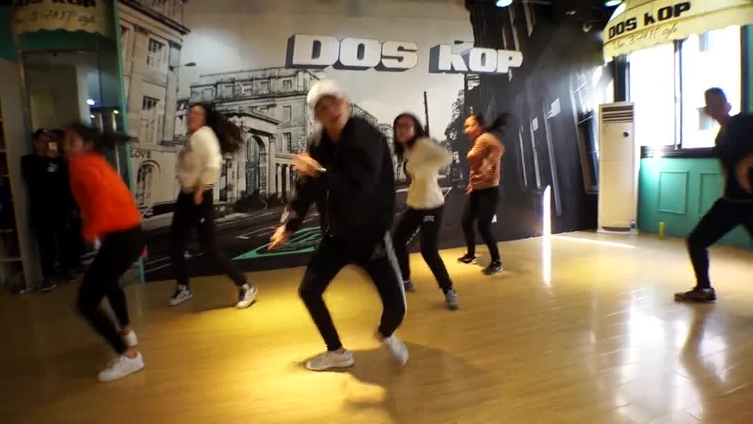 关于DOSHOP学街舞的视频合集_ 放肆吧