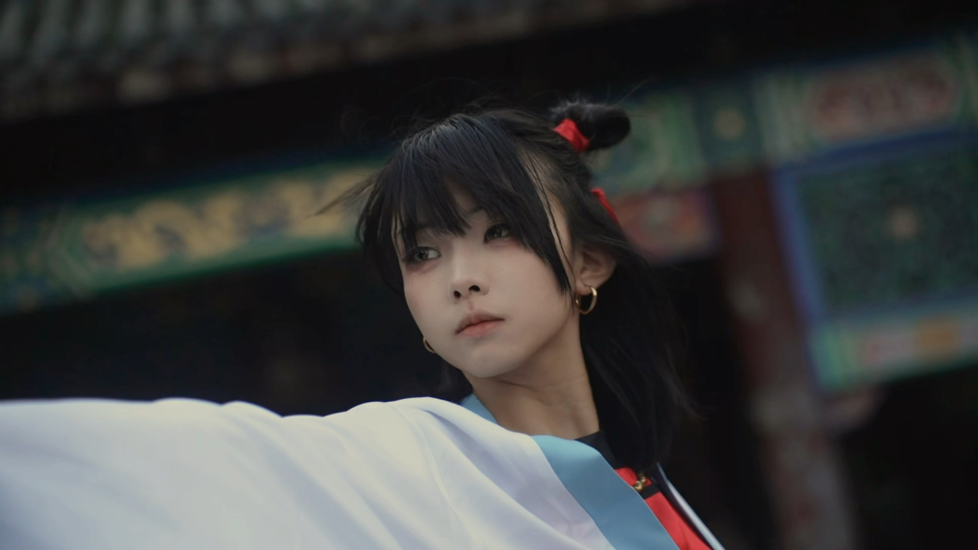 “爹爹，你的骨肉 我还给你！！”