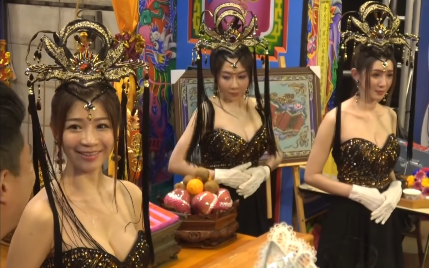 Temple worship culture 11, please do not over-interpretation, civilized observation of rituals