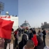 直击中国军舰苏丹撤侨现场 同胞手持五星红旗高呼祖国万岁