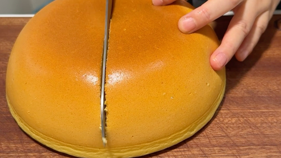 电饭锅蛋糕详细教程，有手就会。