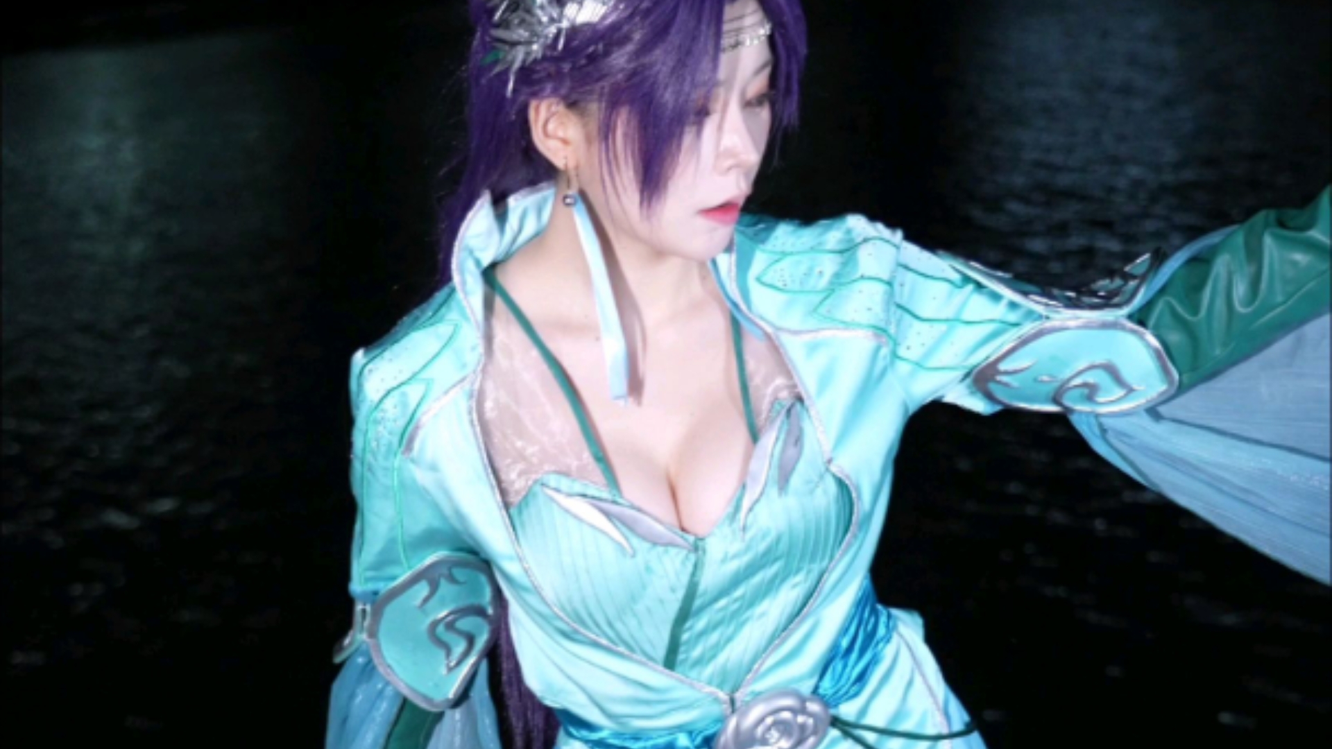 【Microwave Jiangnan: Cloud Melody】- Counting rhymes silently, penetrating to the very core.