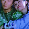 甄嬛真的被果郡王养的很好，跟少女一样，衣服都粉粉嫩嫩的