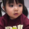 【猛男必看】日本超萌小妹妹假装用遥控器打电话，还自带配音嘟嘟嘟