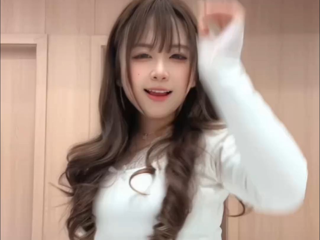 I've had enough of this top-half-girl, bottom-half-potato body.