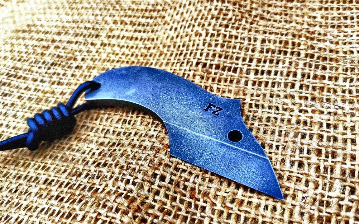 [FZ- making knives] 日本基里达西鼠标由wootz钢制成
