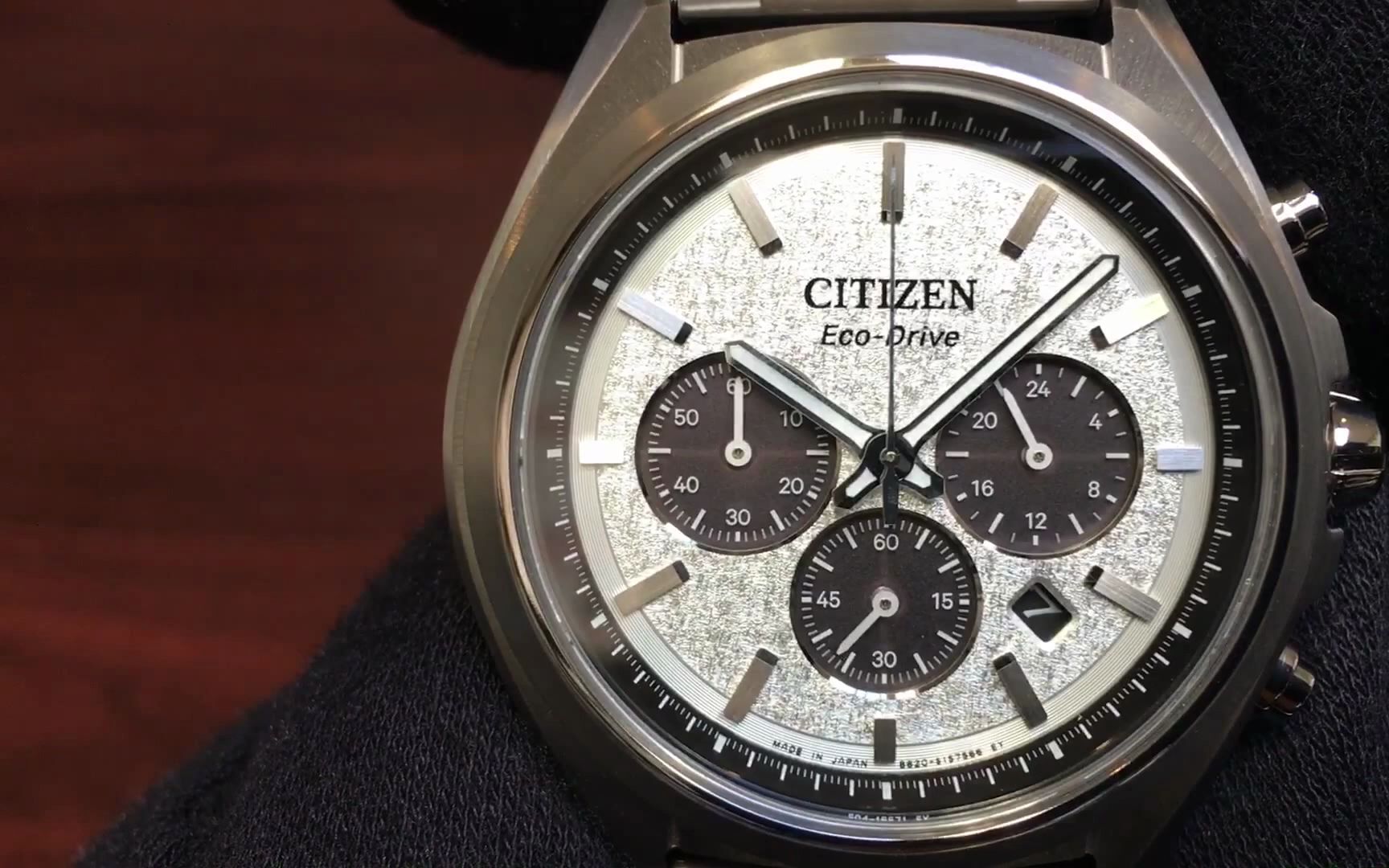 CITIZEN 西铁城 男士计时码表生态驱动钛合金手表,黑色/银色 : Citizen: 亚马逊中国: 钟表